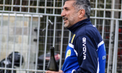 Διακάκης